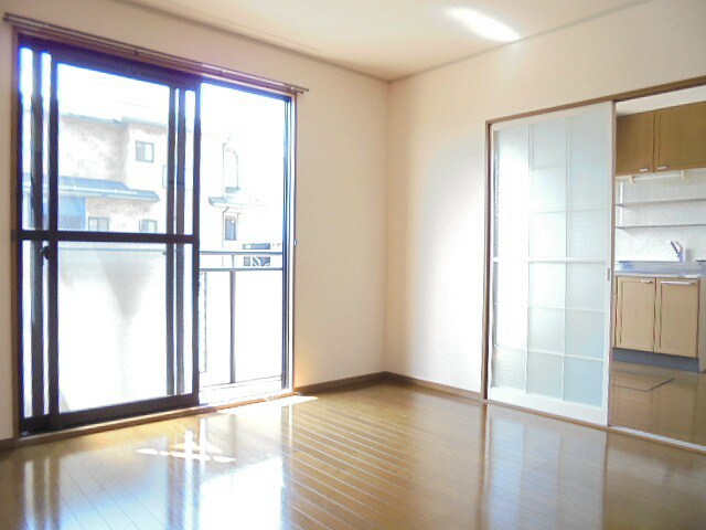 物件内観写真7　(写真は102号室です（参考）)