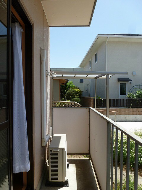 物件内観写真31　(写真は102号室です)