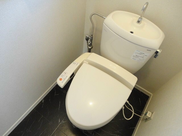 物件内観写真18　(※写真は別号室です（反転）)