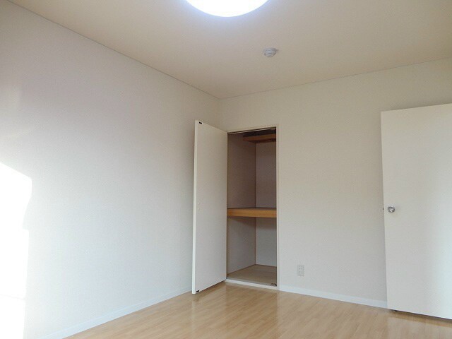 物件内観写真29　(※写真は別号室です（反転）)