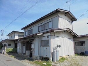 吉田高野貸家外観写真