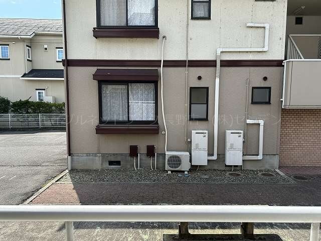 眺望(写真は101号室です（参考）)