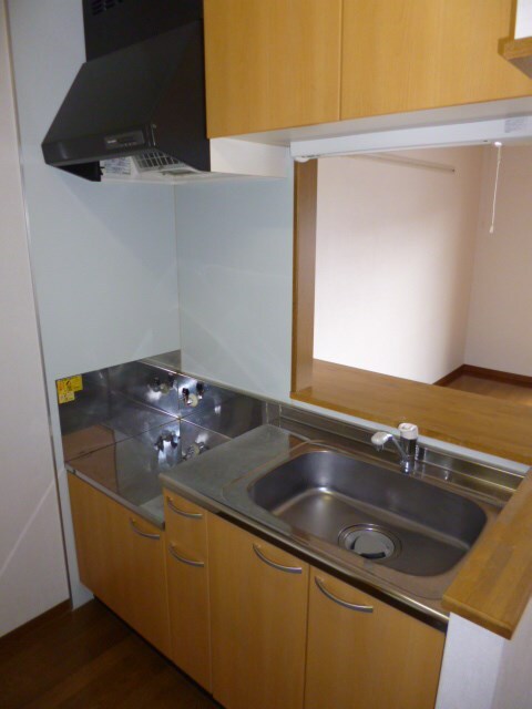 物件内観写真3　(※写真は203号室です。ご参考下さい。)