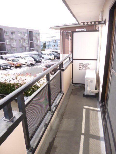 物件内観写真8　(※写真は203号室です。ご参考下さい。)