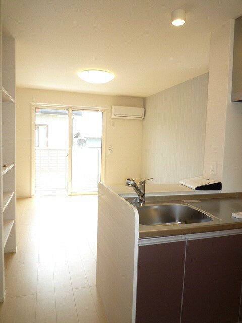 物件内観写真7　(写真は202号室です。（参考）)