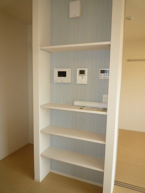 物件内観写真30　(写真は202号室です。（参考）)