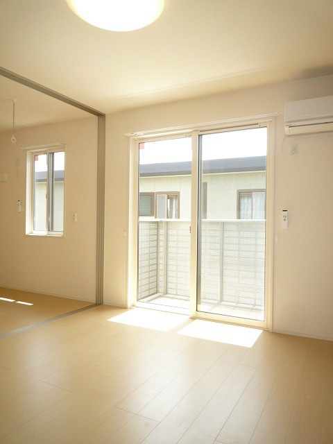 物件内観写真33　(写真は202号室です。（参考）)