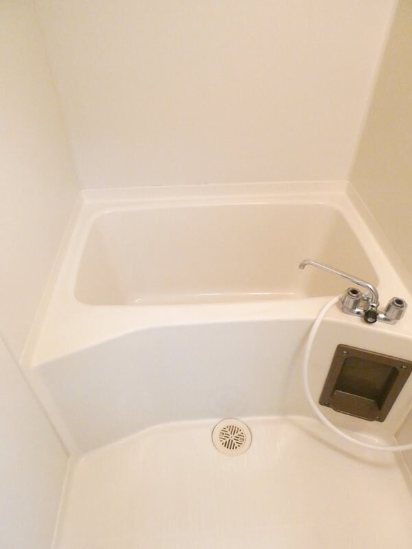 物件内観写真6　(写真は106号室です（参考）)