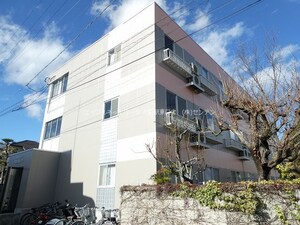 ドムス三輪西館外観写真