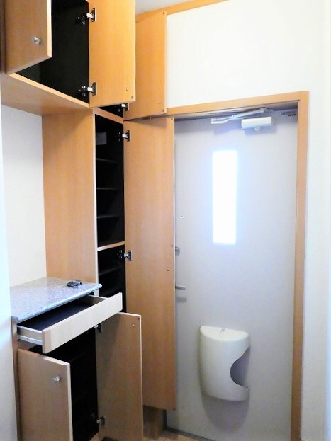 物件内観写真9　(画像は203号室です（参考）)