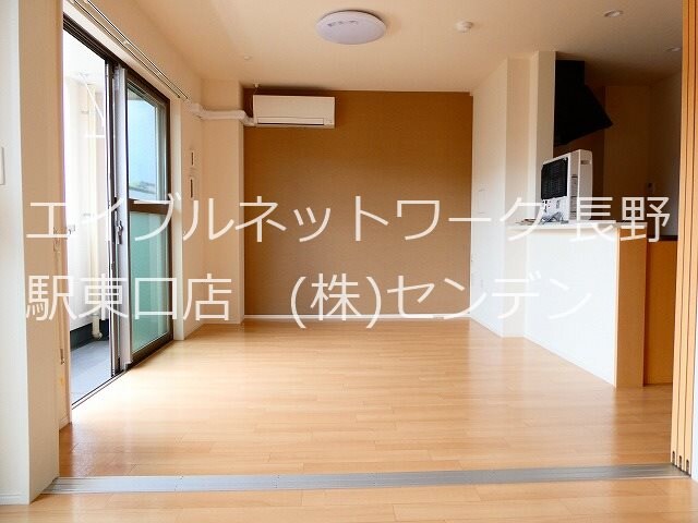 物件内観写真5　(画像は105号室です（参考)