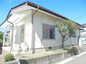 小林貸家5号外観写真