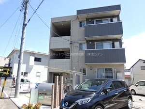 ライトグリーン鶴賀外観写真