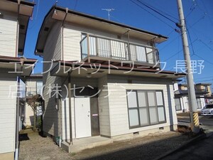 笠原貸家　東外観写真