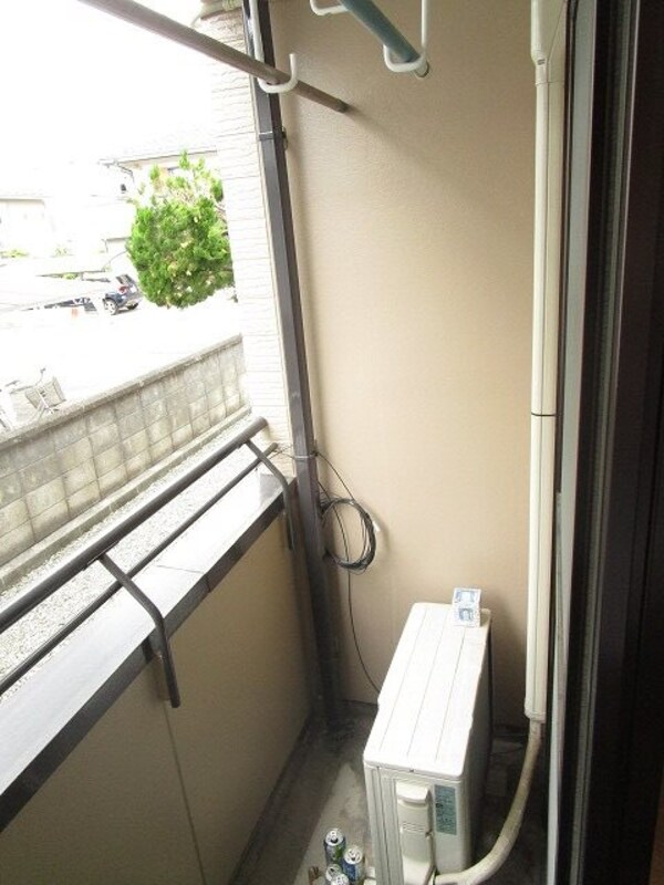 ベランダ(写真は205号室です（参考）)