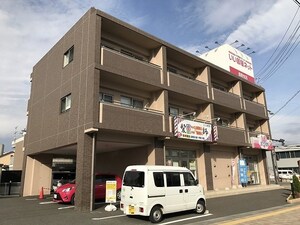 アンジュール東口外観写真