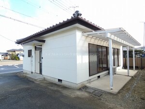 市川貸家外観写真