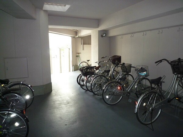 その他共有部分(駐輪場)