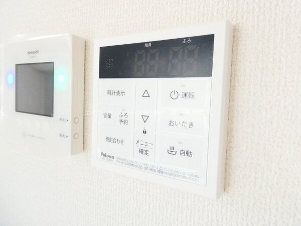 その他(写真は201号室です（参考）)