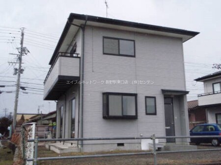 北長池山田貸家外観写真