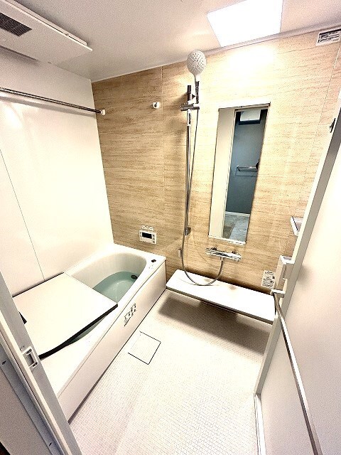 物件内観写真5　(写真は303号室です（参考）)