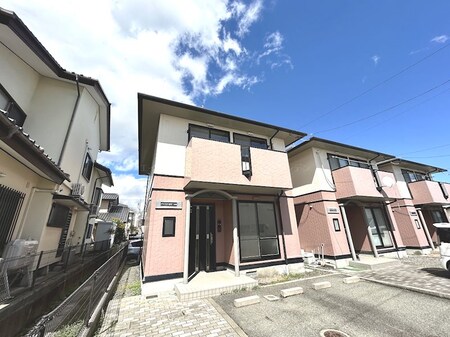 アトリオ高田A棟外観写真