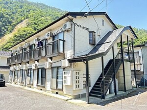 ヴァイサーホフ志賀外観写真