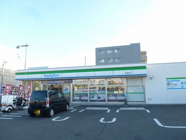 ﾌｧﾐﾘｰﾏｰﾄ 長野栗田店