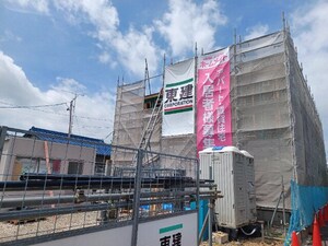 仮　津市高茶屋3丁目新築アパート外観写真