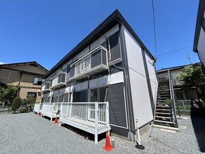 サンハイツ塚間　Ａ棟外観写真