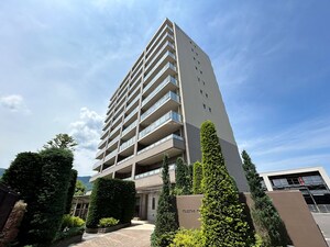 ポレスター茅野外観写真