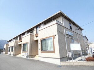 シャンドールII外観写真