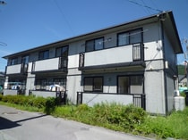 芳ハイツの外観写真