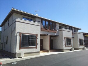 ノイ　ブリーゼ外観写真