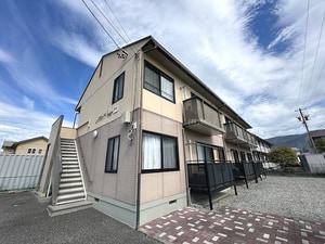 レイクサイドディアス外観写真