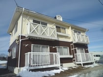 シャトー富里の外観写真