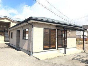 アネックス赤沼103外観写真