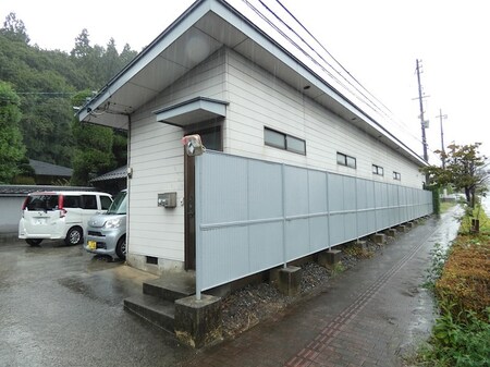 山下町貸家外観写真