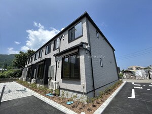 プラシード外観写真