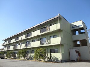 ホーリーONE外観写真