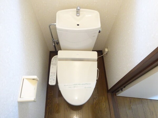 トイレ(参考写真（306号室）)