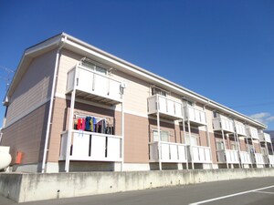 サープラスtwoKA外観写真