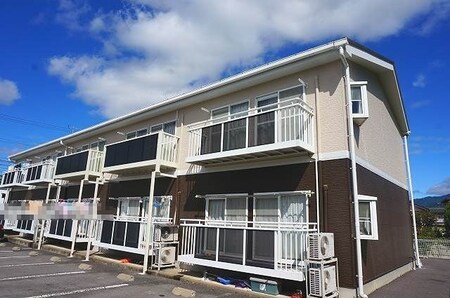 Surplusエメラルド高柳外観写真