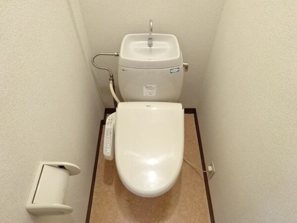 トイレ(参考写真（B棟）)