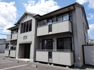 ソレイユタカノＡ棟外観写真