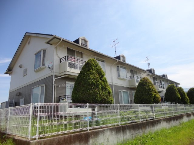 シャトル古里Ａ