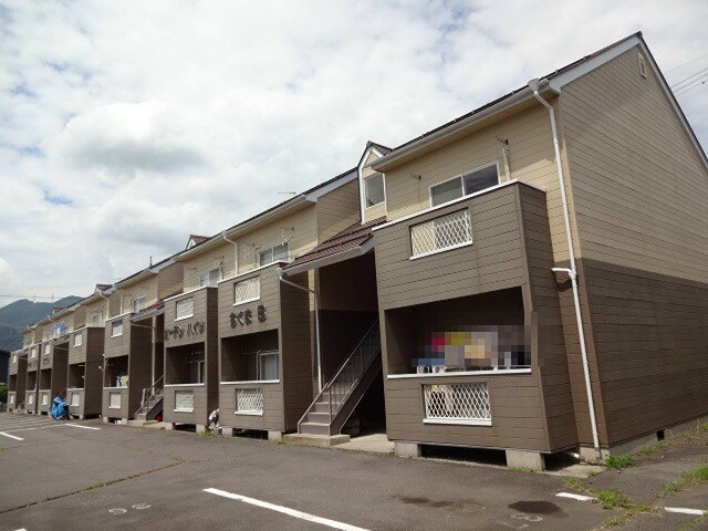 ガーデンハイツちくまC棟の物件外観写真