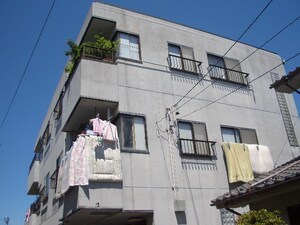 プシケ毘沙門マンション外観写真