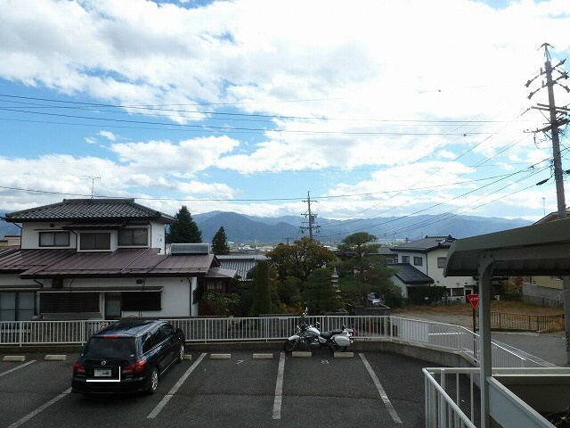 物件内観写真2　(写真は103号室です（参考）)