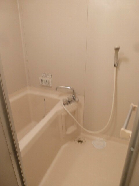 物件内観写真5　(写真は103号室です（参考）)